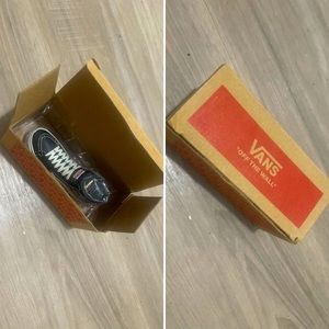 COPY - NIB Vans Off The Wall SK8-Hi Shoe Power Bank Portable Battery RARE Store…